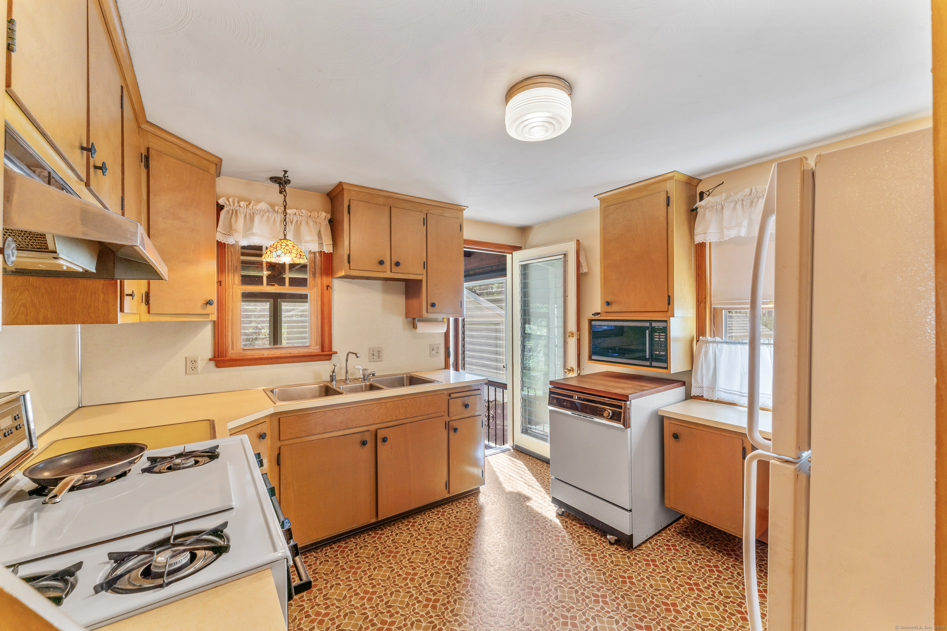 478 Glen Street, New Britain, Connecticut image 5