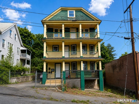 Photo of 10 Edwards Street, Waterbury, CT 06708 (MLS # 24201877)