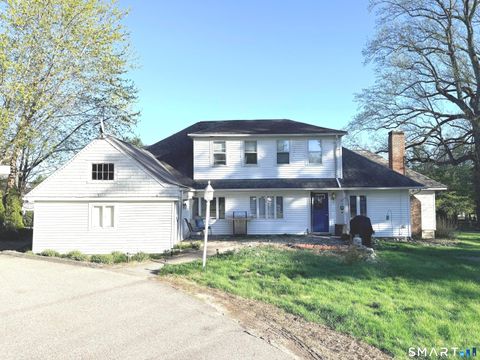 Photo of 9 Ellen Lane, Woodstock, CT 06281 (MLS # 24169969)