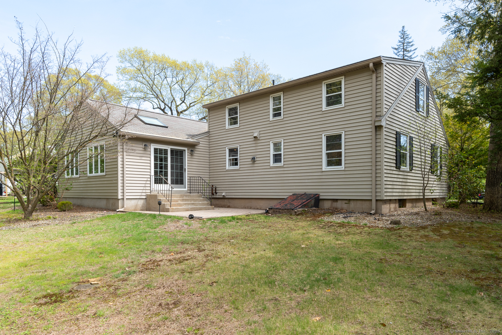 251 Spring Street, Manchester, Connecticut image 3