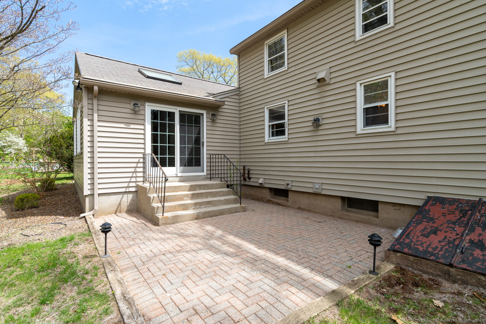 251 Spring Street, Manchester, Connecticut image 4