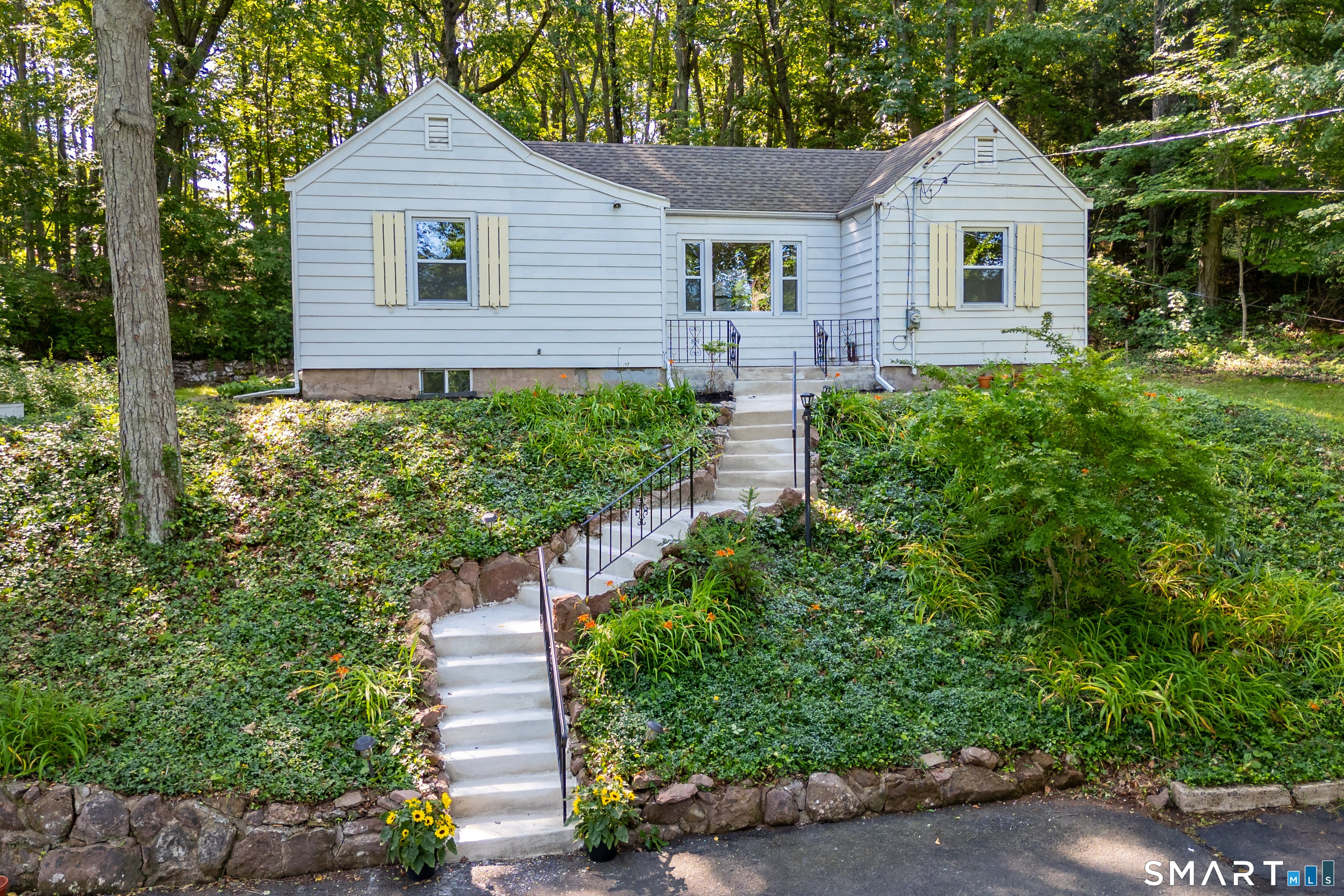 88 Grannis Street