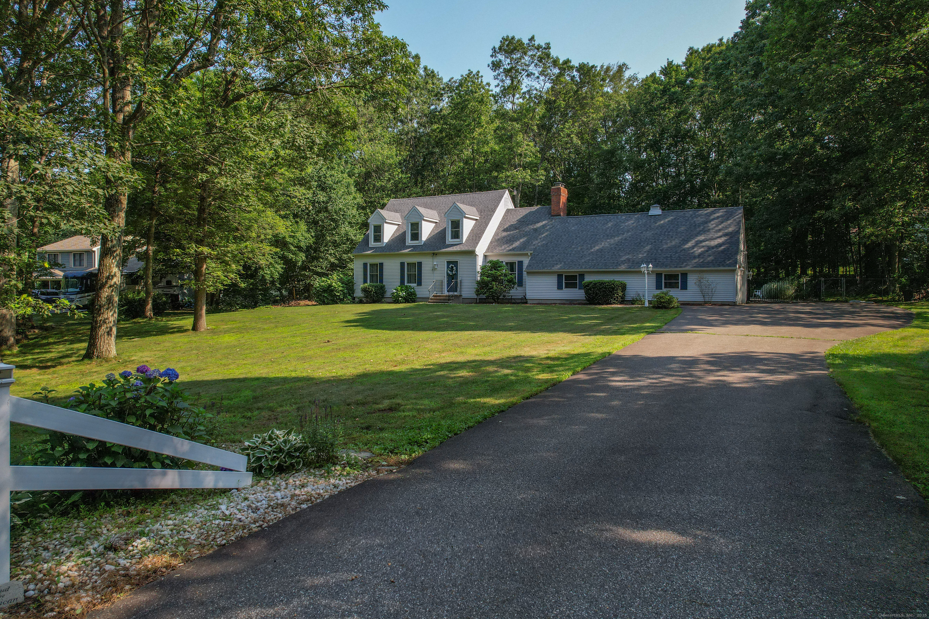 10 Heritage Drive