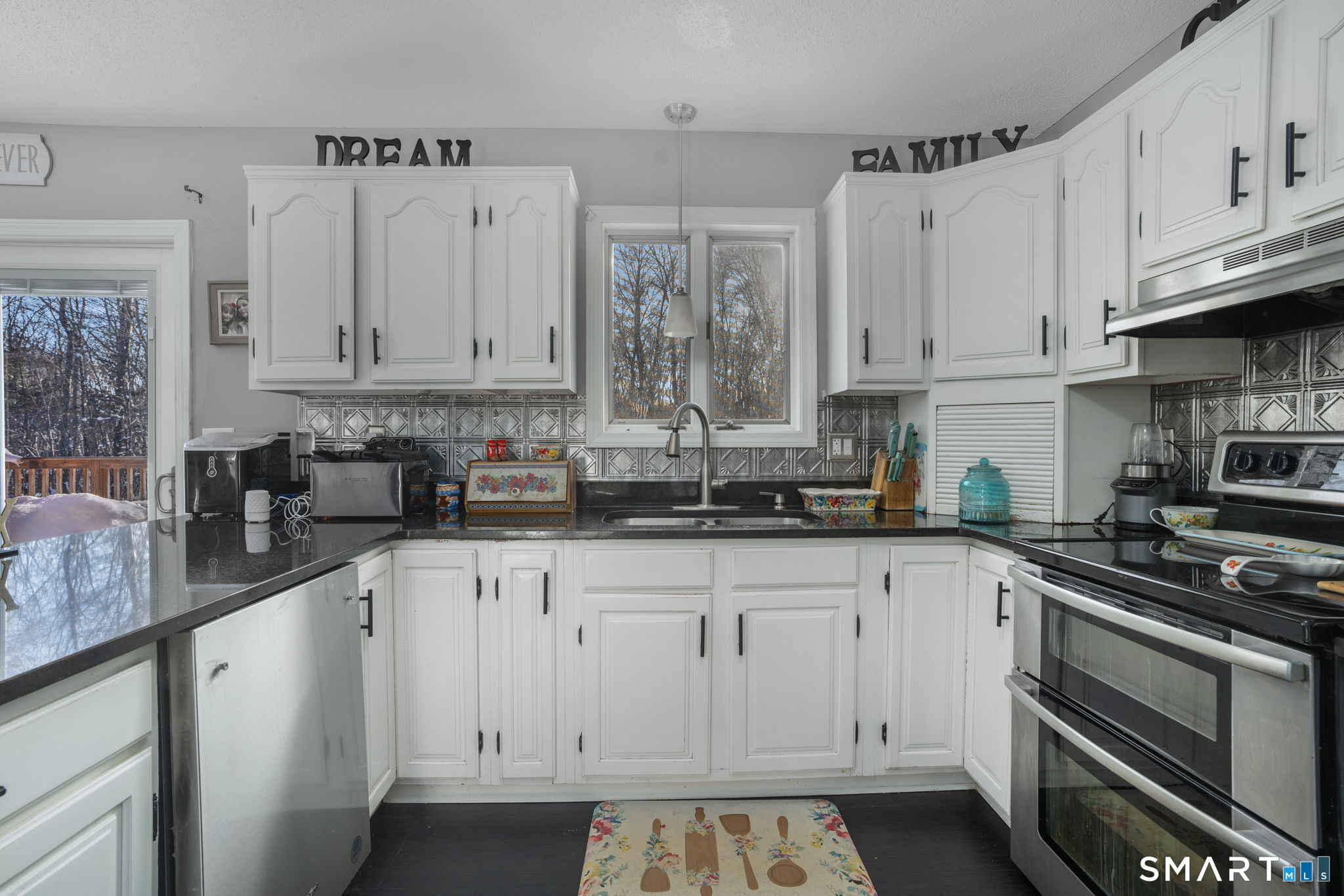 83 Kate Downing Road