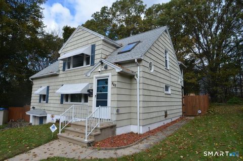 Photo of 448 Tudor Street, Waterbury, CT 06704 (MLS # 24148231)