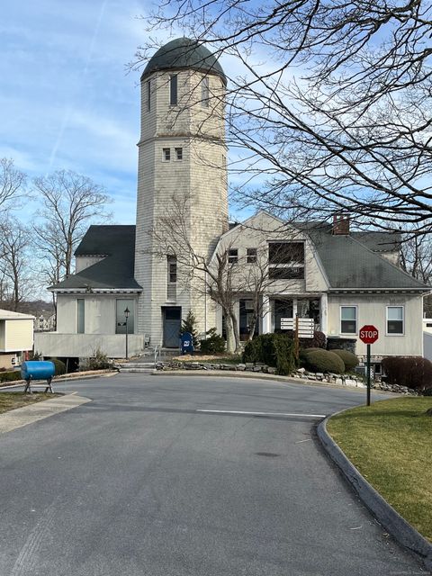 42 Lawson Lane 42 Ridgefield CT 06877