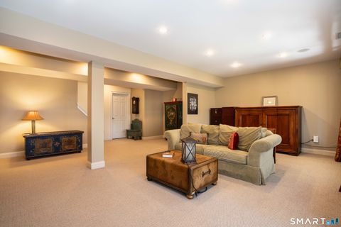 Tiny photo for 3 Shirecrest #3, Avon, CT 06001 (MLS # 24165675)