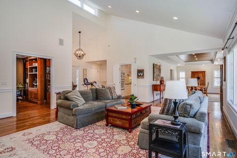 Tiny photo for 3 Shirecrest #3, Avon, CT 06001 (MLS # 24165675)