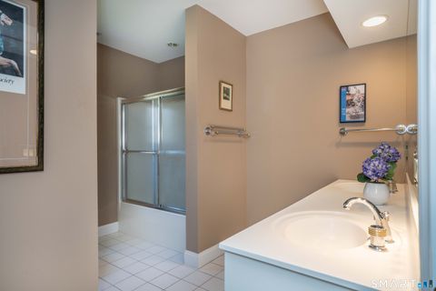 Tiny photo for 3 Shirecrest #3, Avon, CT 06001 (MLS # 24165675)