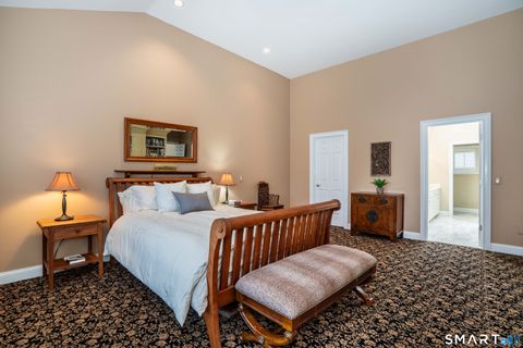 Tiny photo for 3 Shirecrest #3, Avon, CT 06001 (MLS # 24165675)