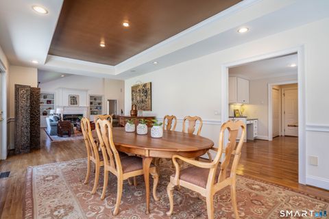 Tiny photo for 3 Shirecrest #3, Avon, CT 06001 (MLS # 24165675)