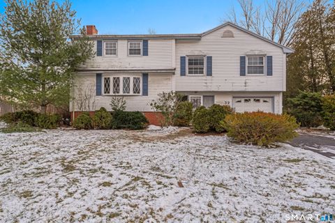 32 Brentwood Drive Bloomfield CT 06002