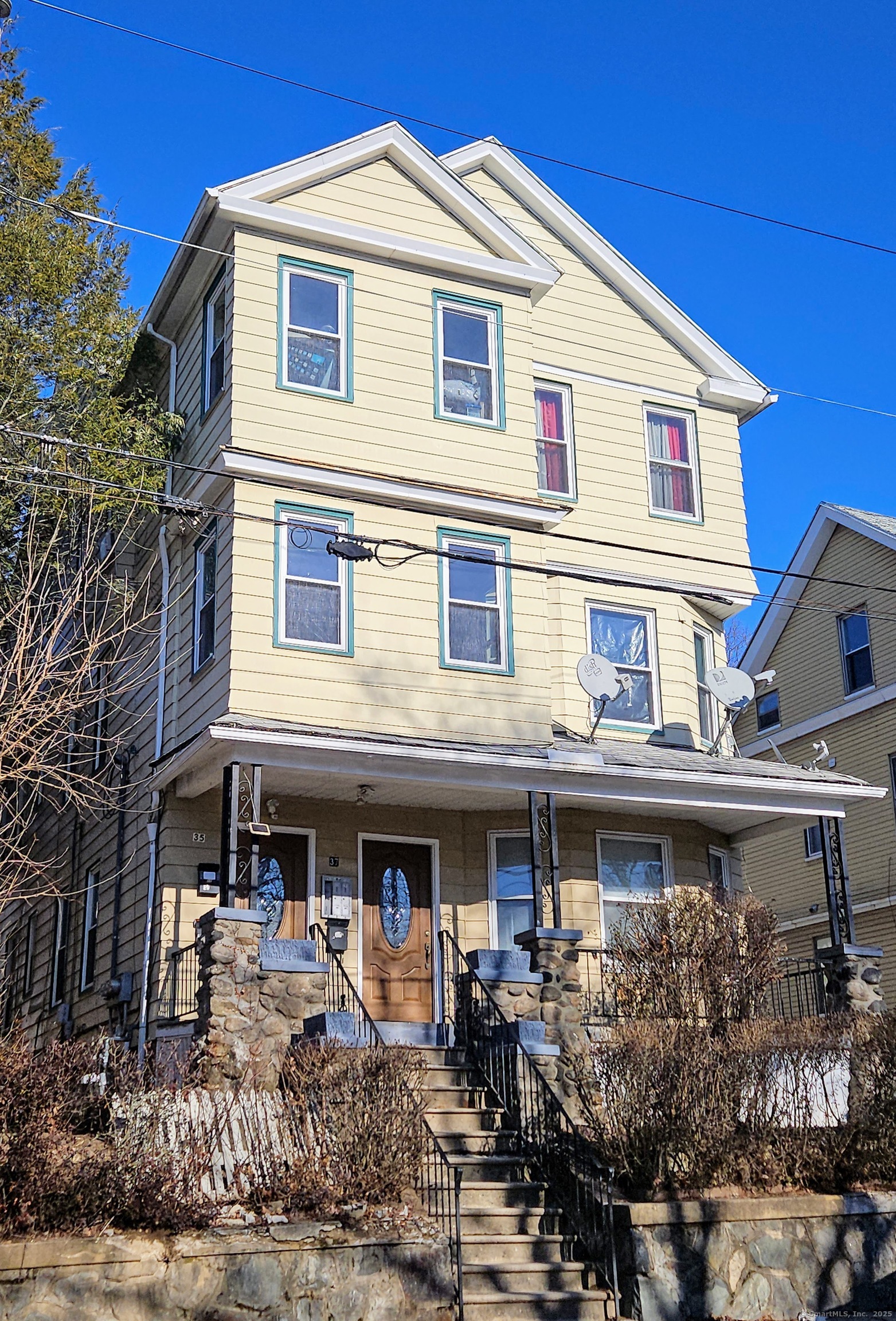 37 Eastwood Avenue