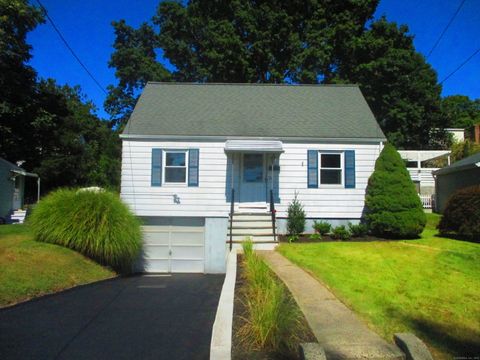 Photo of 89 Ward Street, Norwalk, CT 06851 (MLS # 24123957)