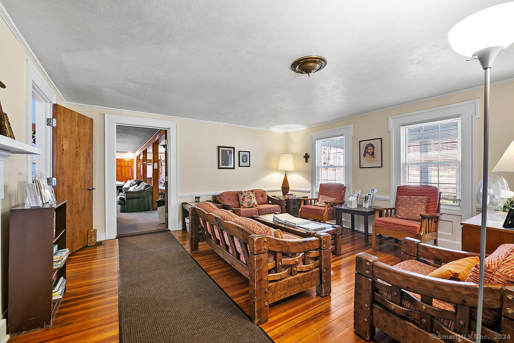595 Town Hill Road, New Hartford, Connecticut image 14