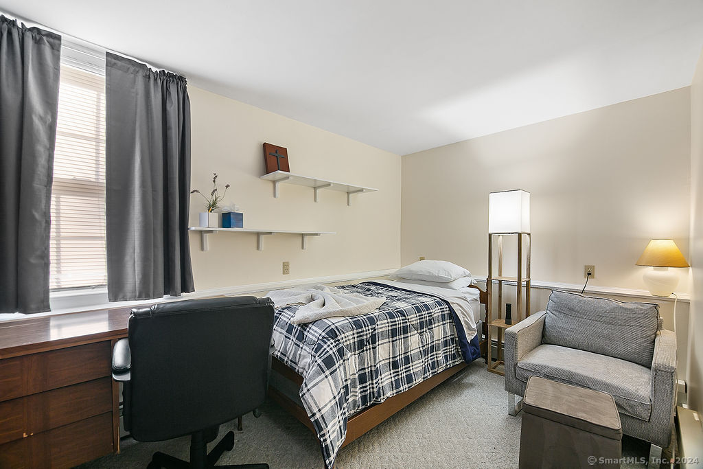 595 Town Hill Road, New Hartford, Connecticut image 29