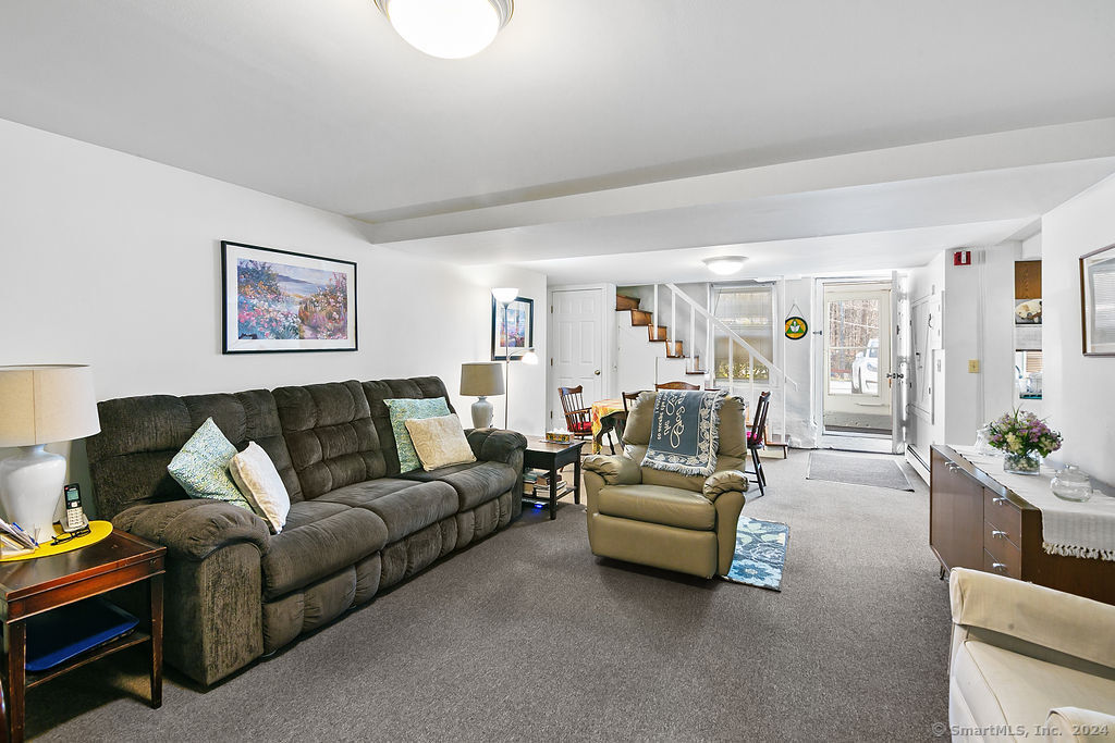 595 Town Hill Road, New Hartford, Connecticut image 23
