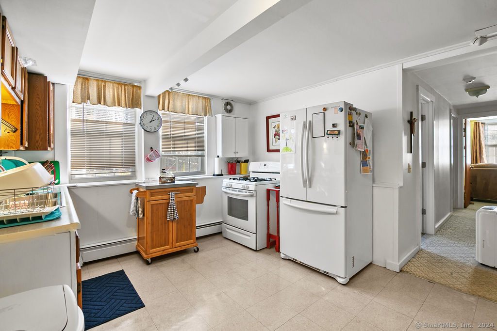 595 Town Hill Road, New Hartford, Connecticut image 24