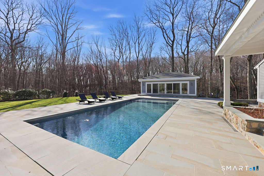 21 Split Rock Road