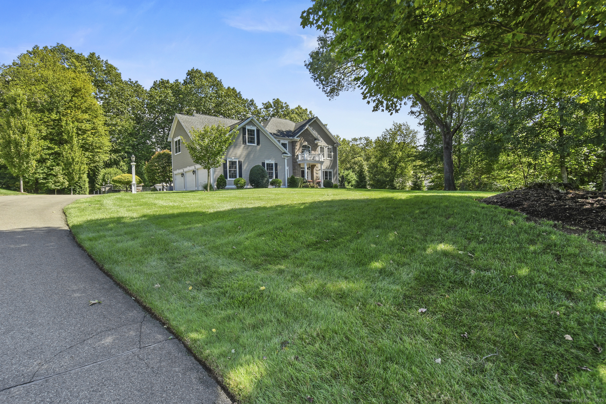 40 Sterling Ridge Court