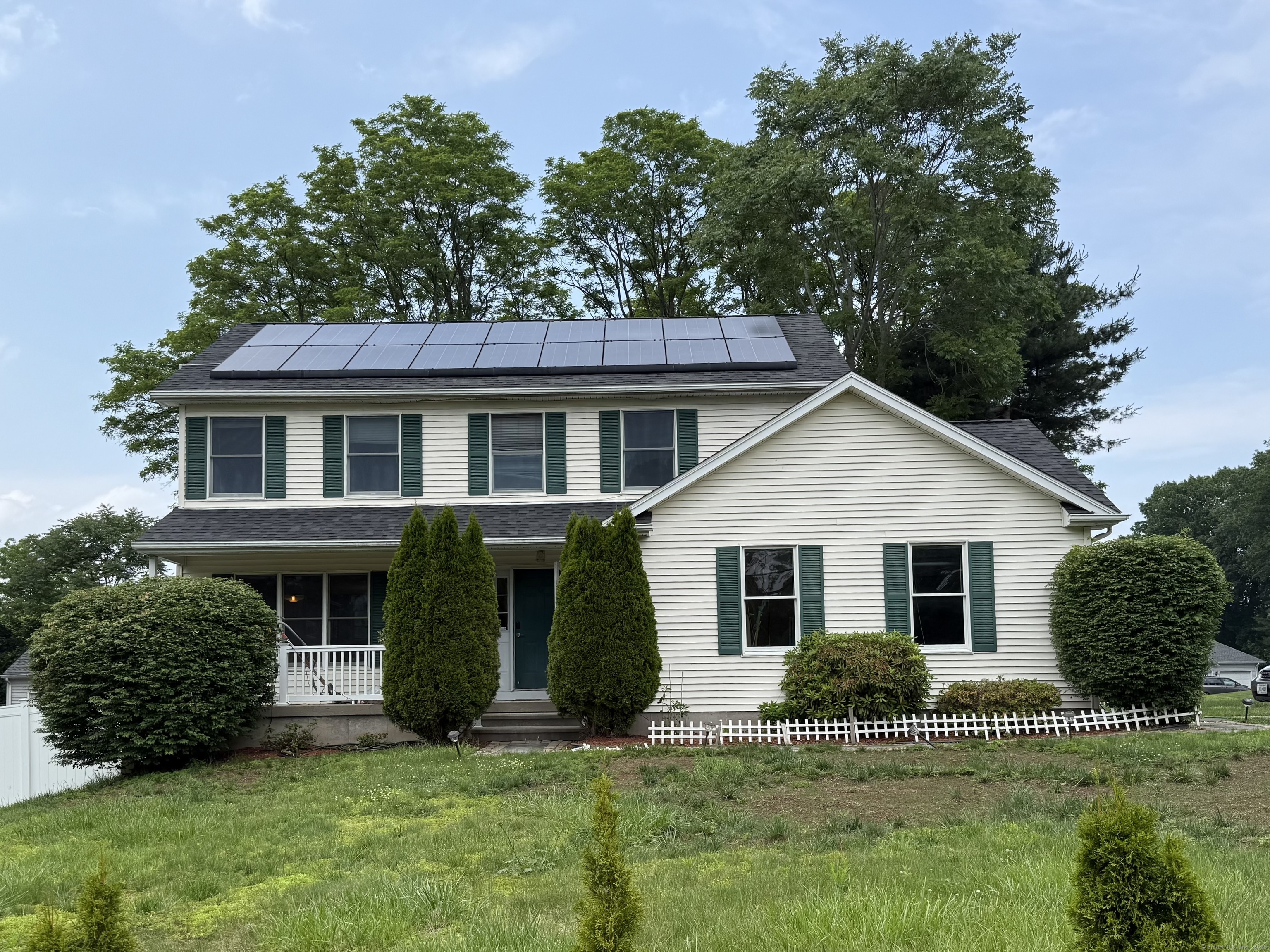 Property for Sale at Victory Lane, Wethersfield, Connecticut - Bedrooms: 3 
Bathrooms: 3 
Rooms: 7  - $499,900