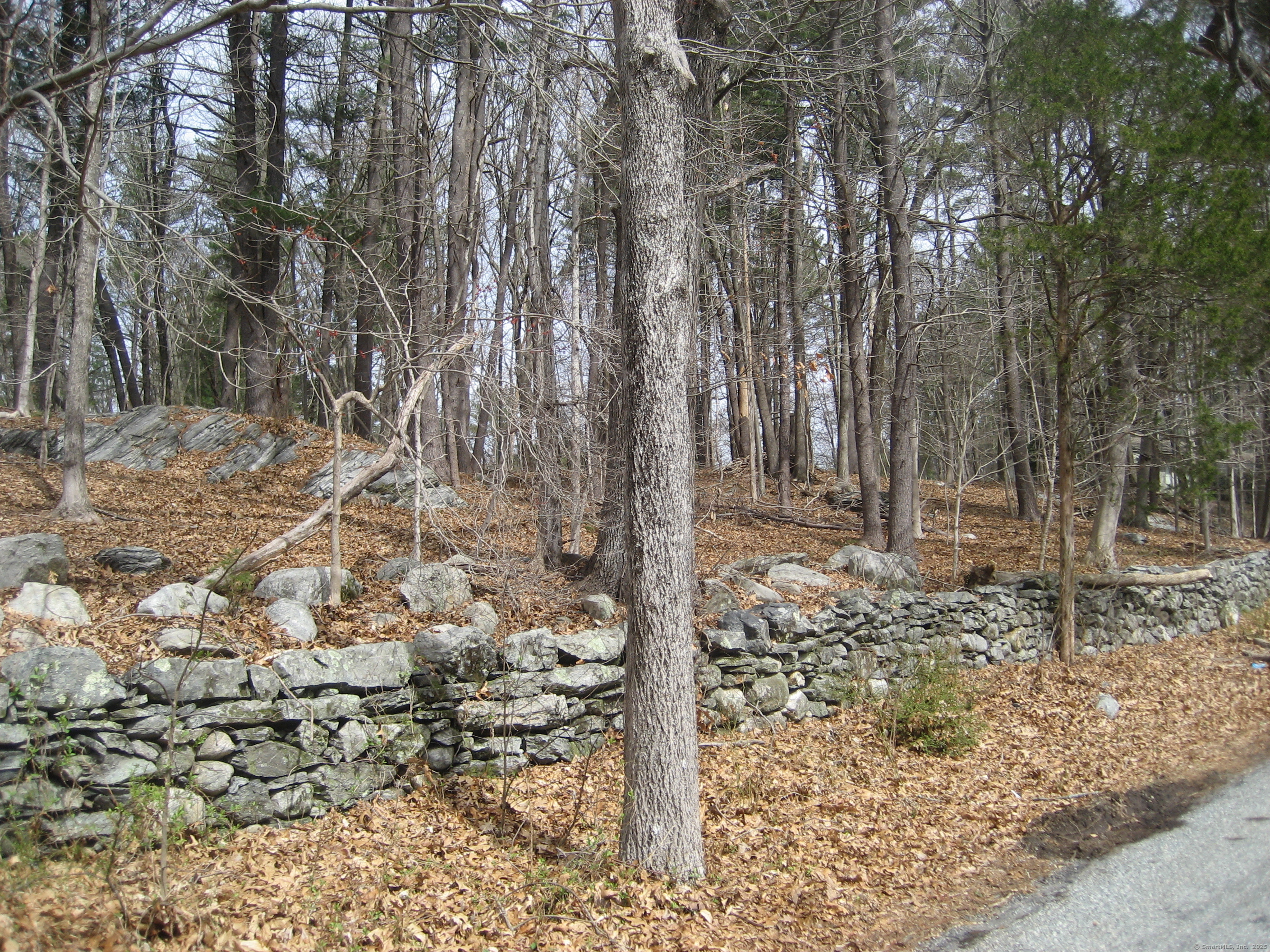 18 Reservoir Road, Norwich, Connecticut image 1