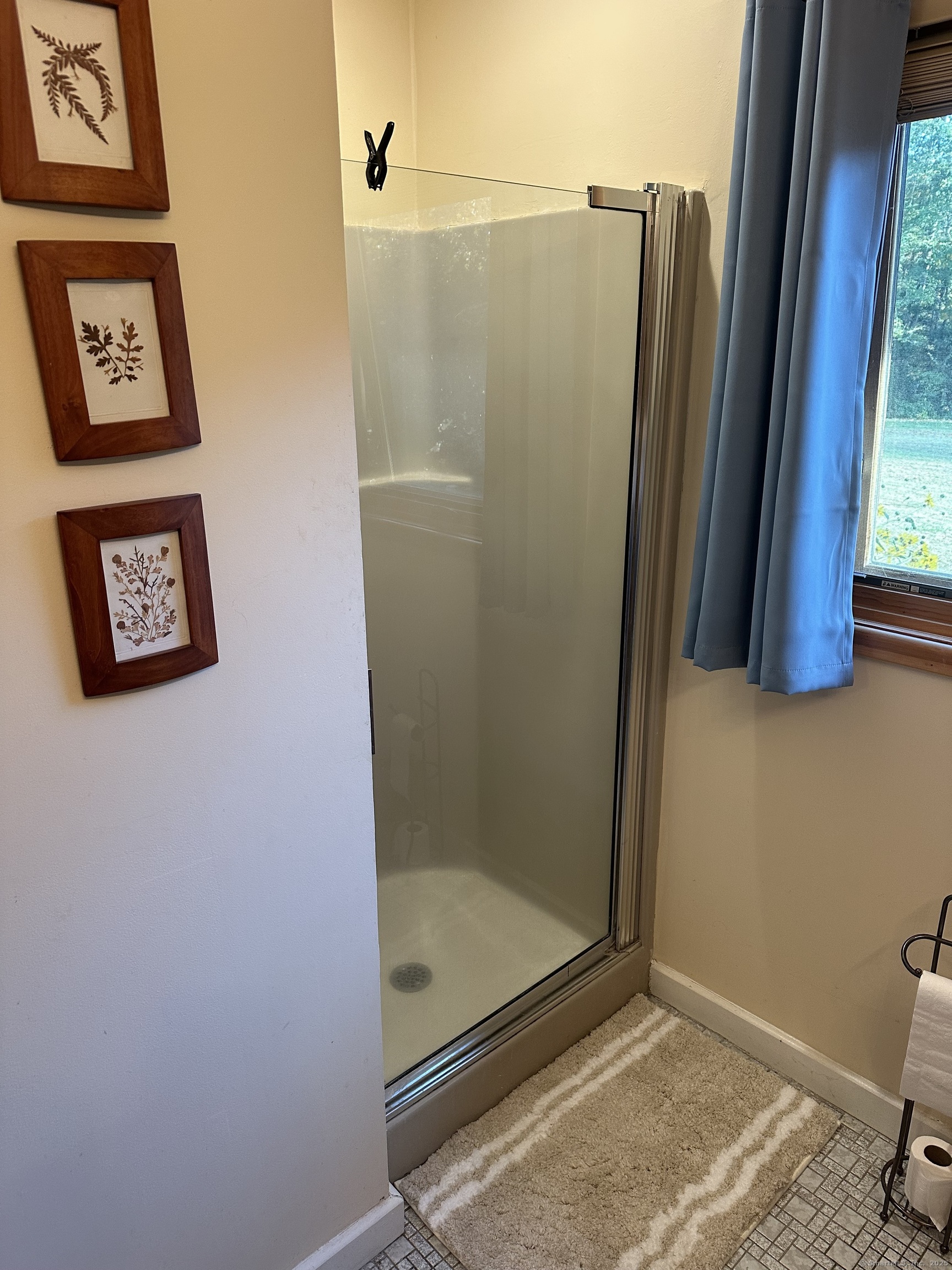 Voluntown, Connecticut 06384, United States, ,1 BathroomBathrooms,Residential,Active,231170