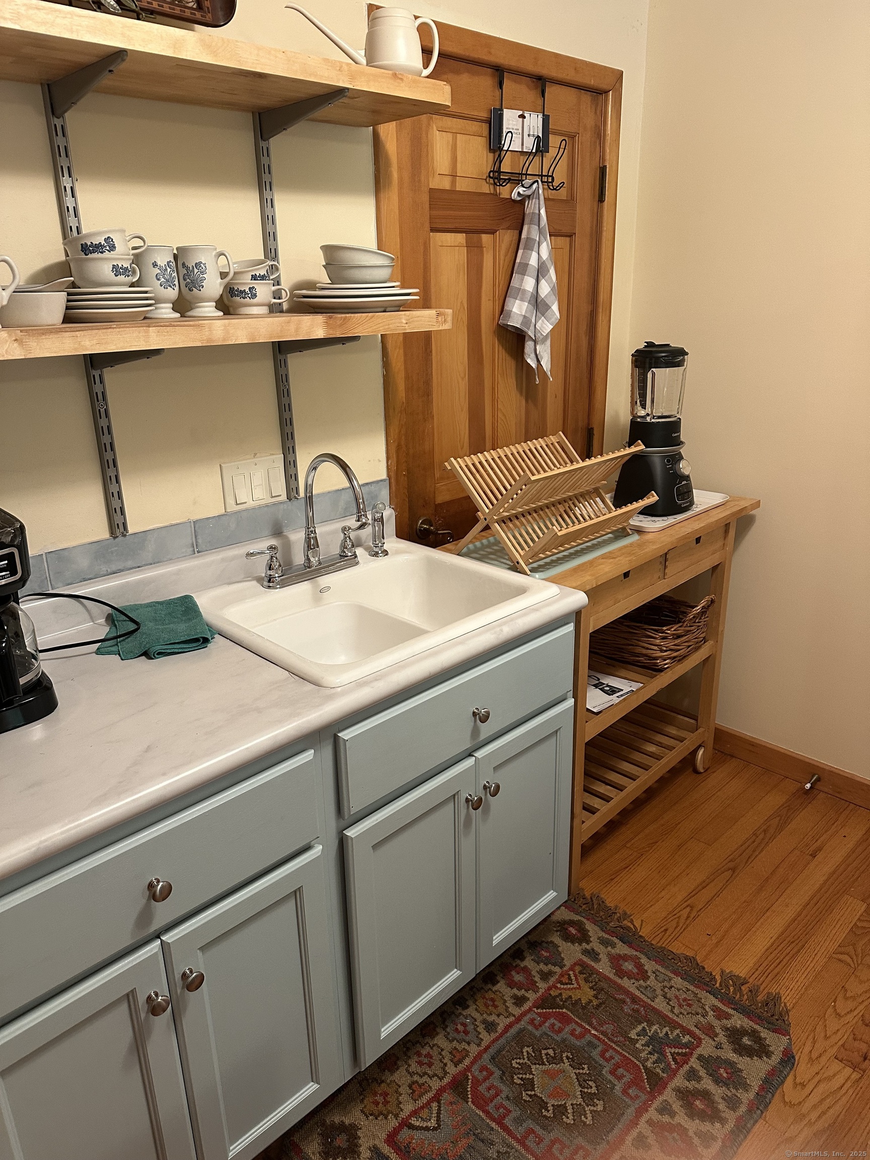 Voluntown, Connecticut 06384, United States, ,1 BathroomBathrooms,Residential,Active,231170