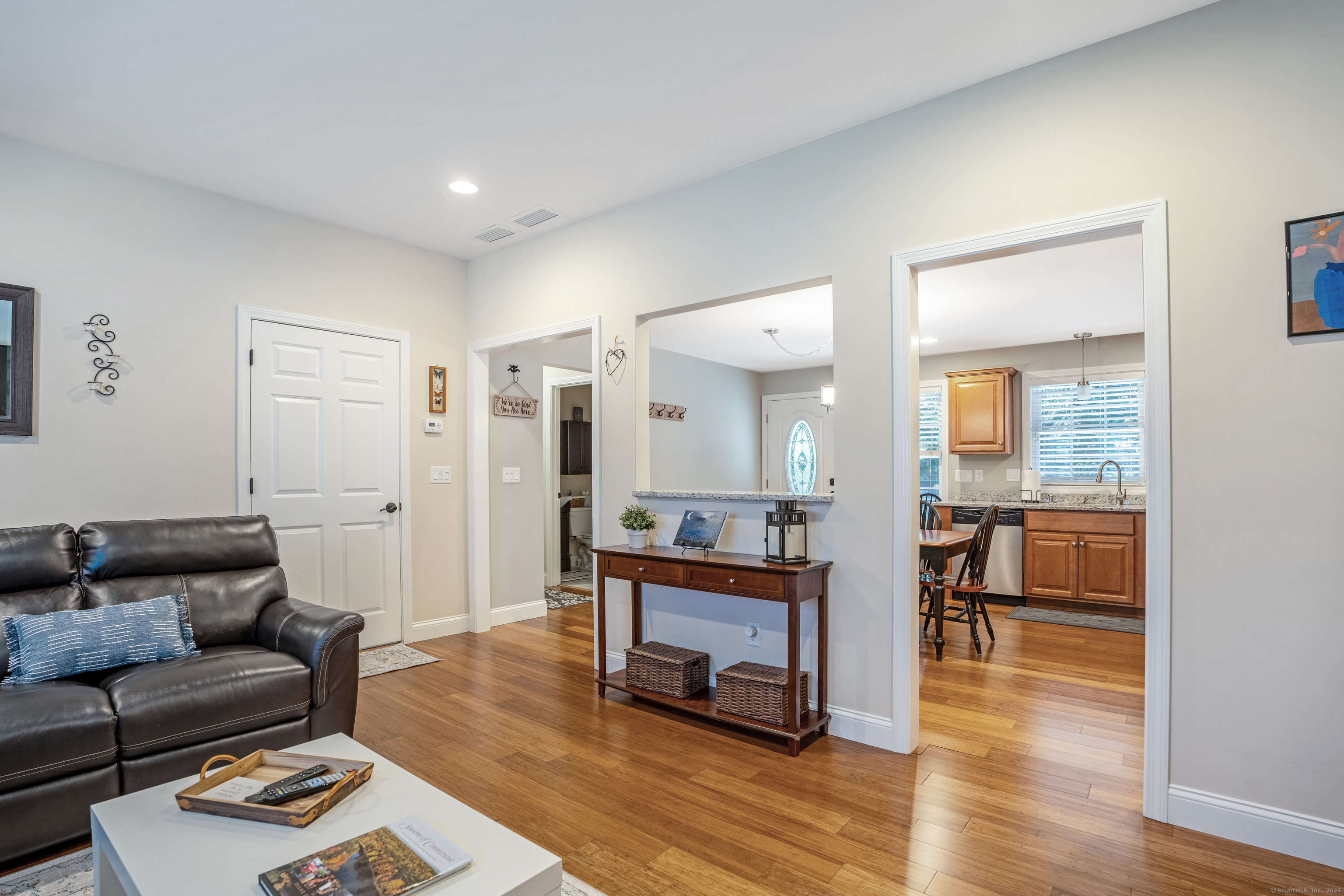 255 Morro Street, Watertown, Connecticut image 25