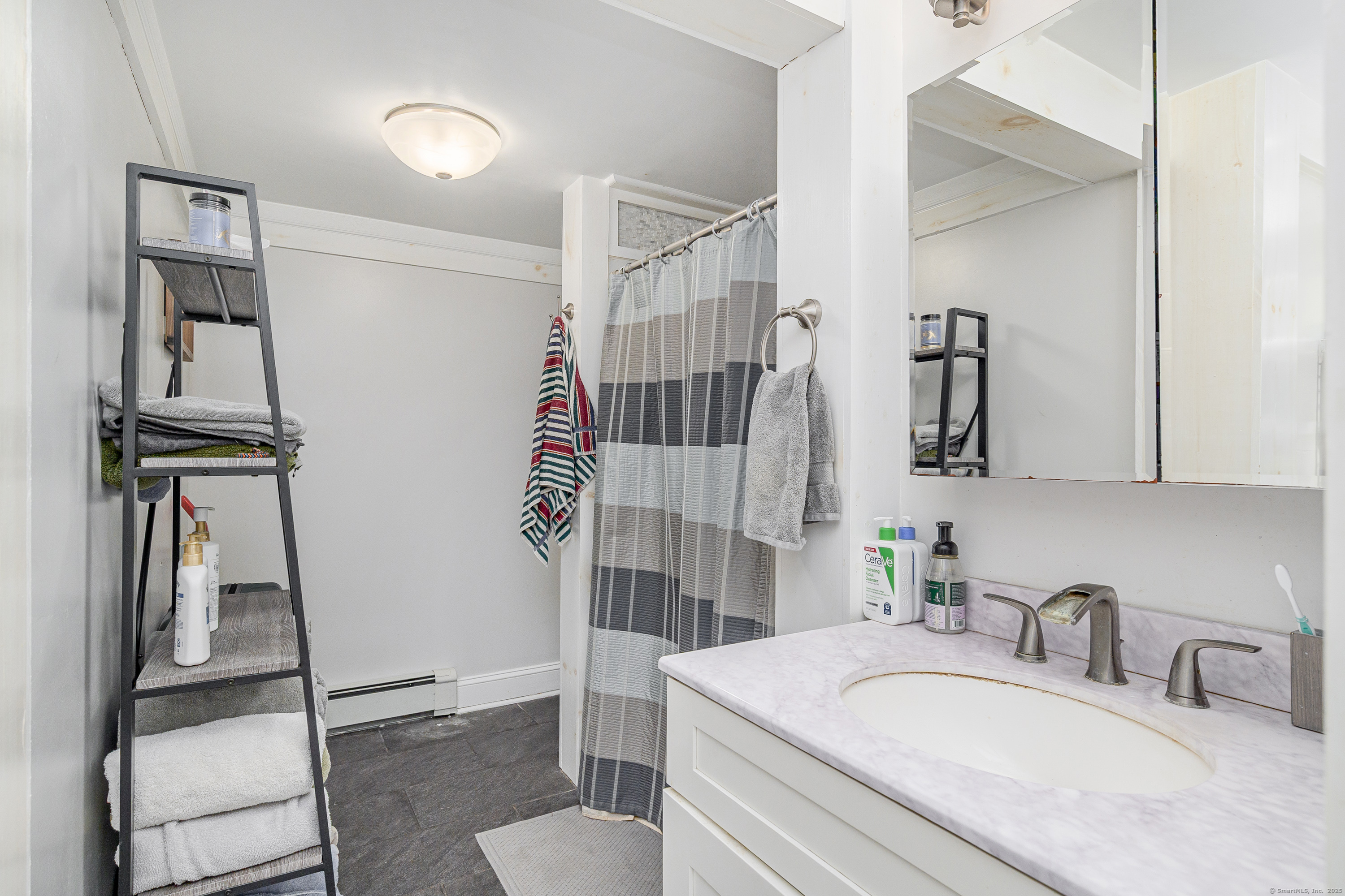 139 Candlewood Lake Road, Brookfield, Connecticut image 16