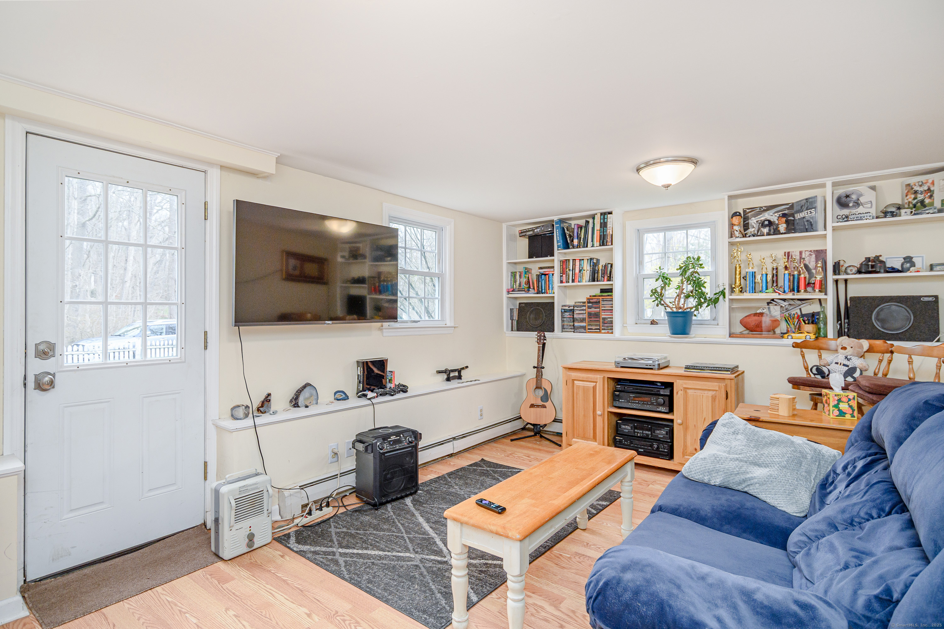 139 Candlewood Lake Road, Brookfield, Connecticut image 17