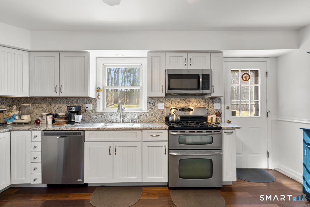 290 Tanglewood Circle