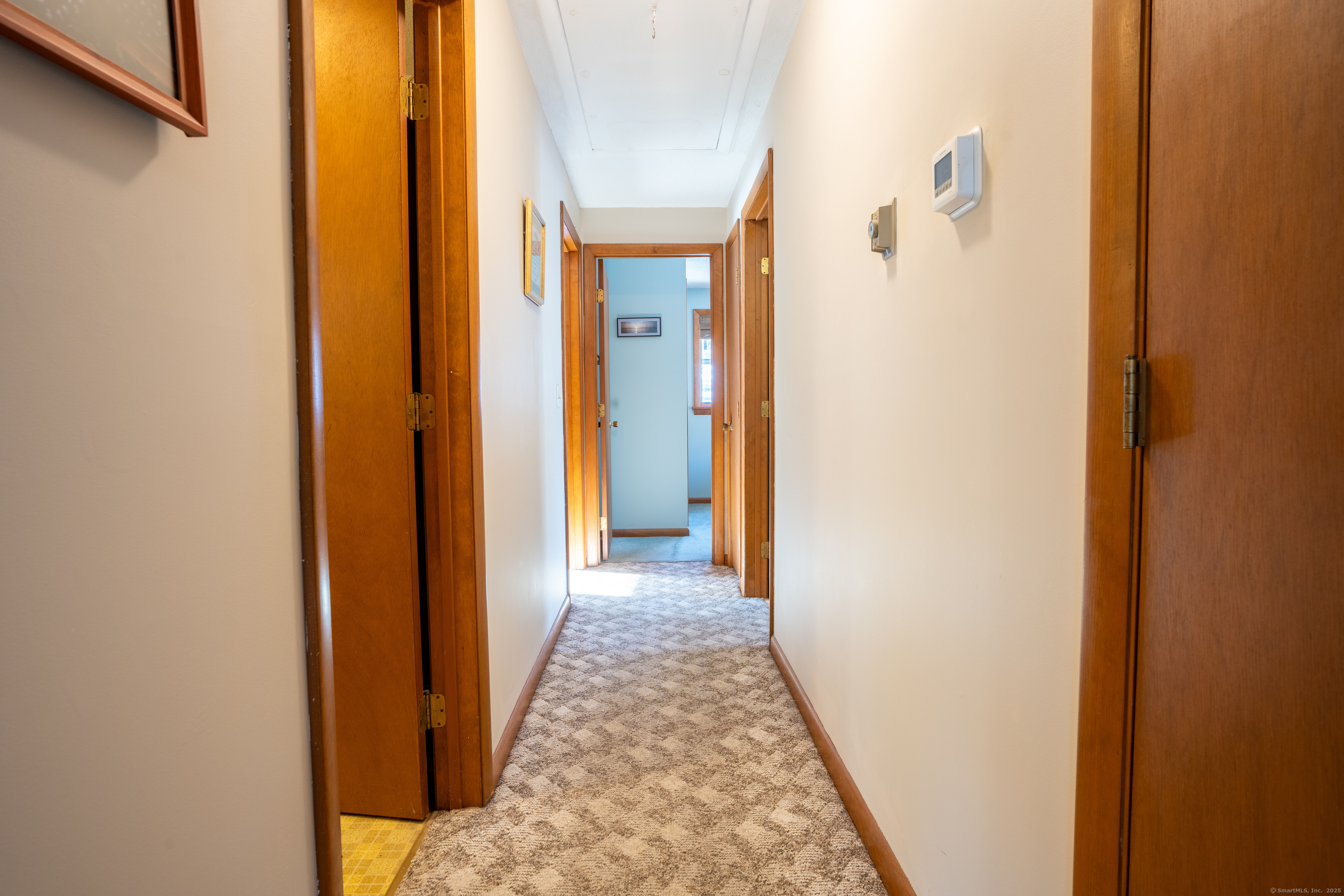 Colchester, Connecticut 06415, United States, 3 Bedrooms Bedrooms, ,2 BathroomsBathrooms,Residential,Pending,14851