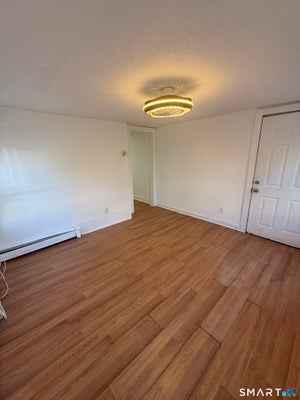 172 DEKALB AVE, BRIDGEPORT, CT 06607 - Image 51aa8abbd3cffad9548dfa540e599fee/581819015