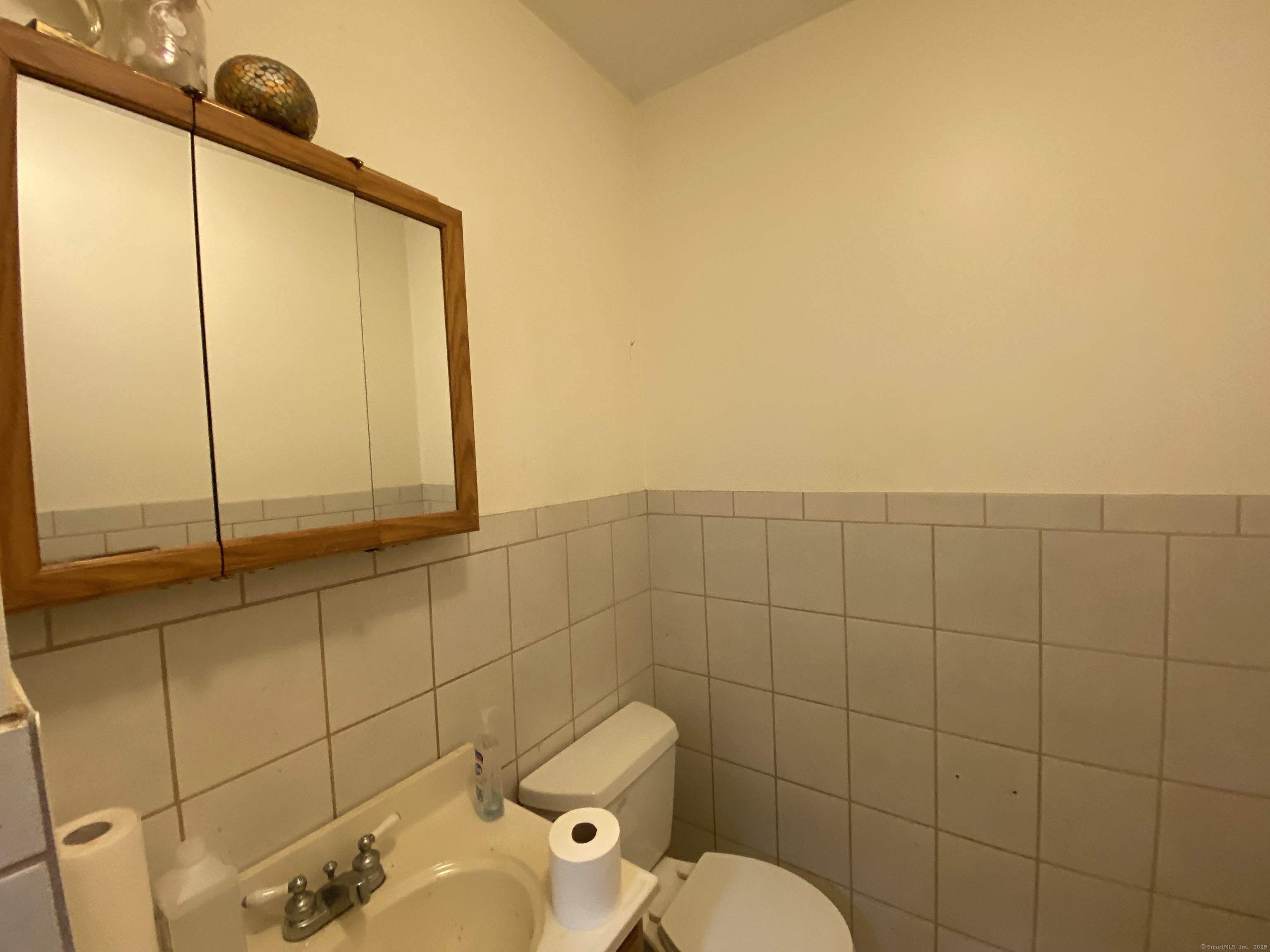 545 Burnsford Avenue, Bridgeport, Connecticut image 19