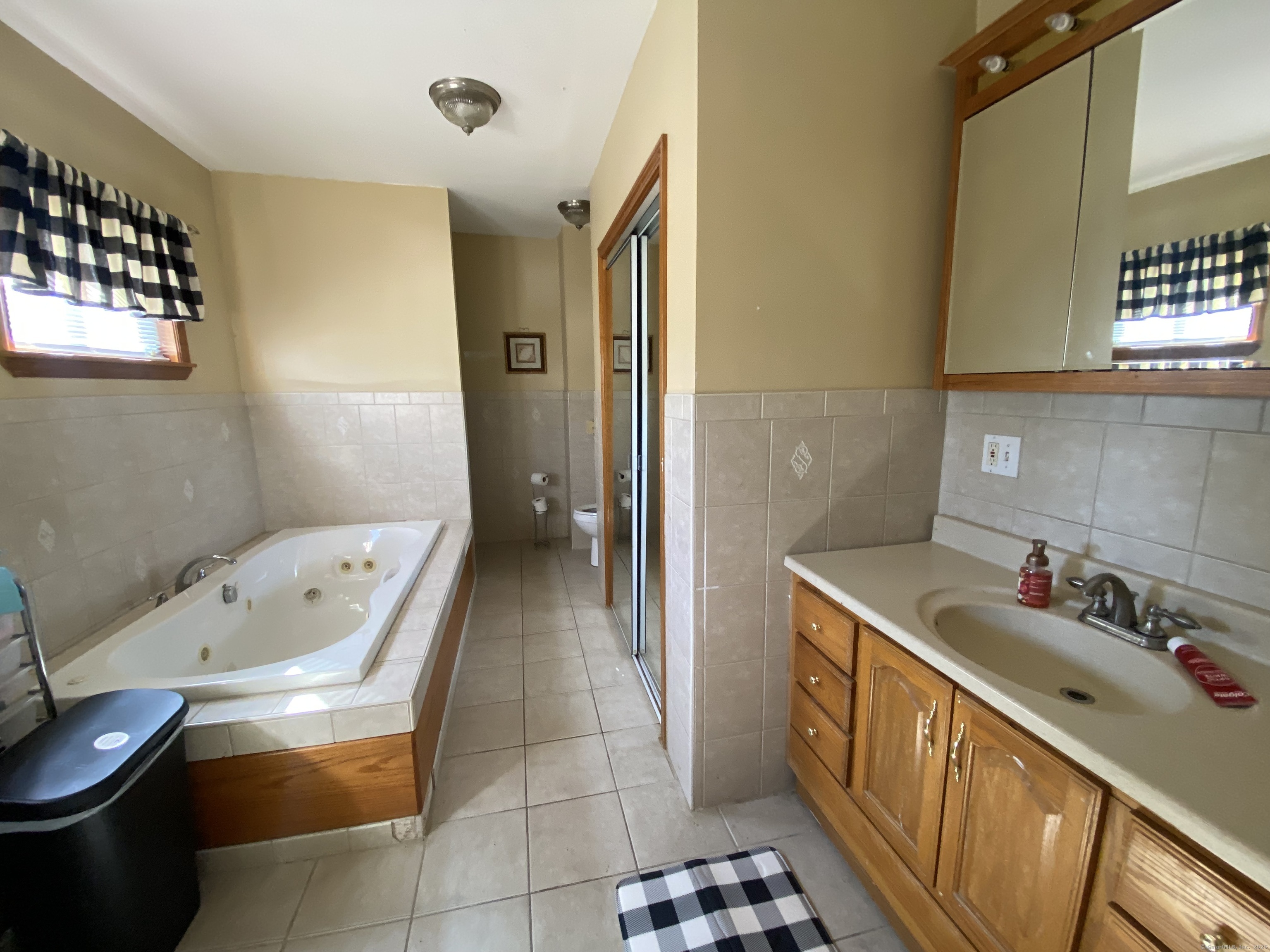 545 Burnsford Avenue, Bridgeport, Connecticut image 20