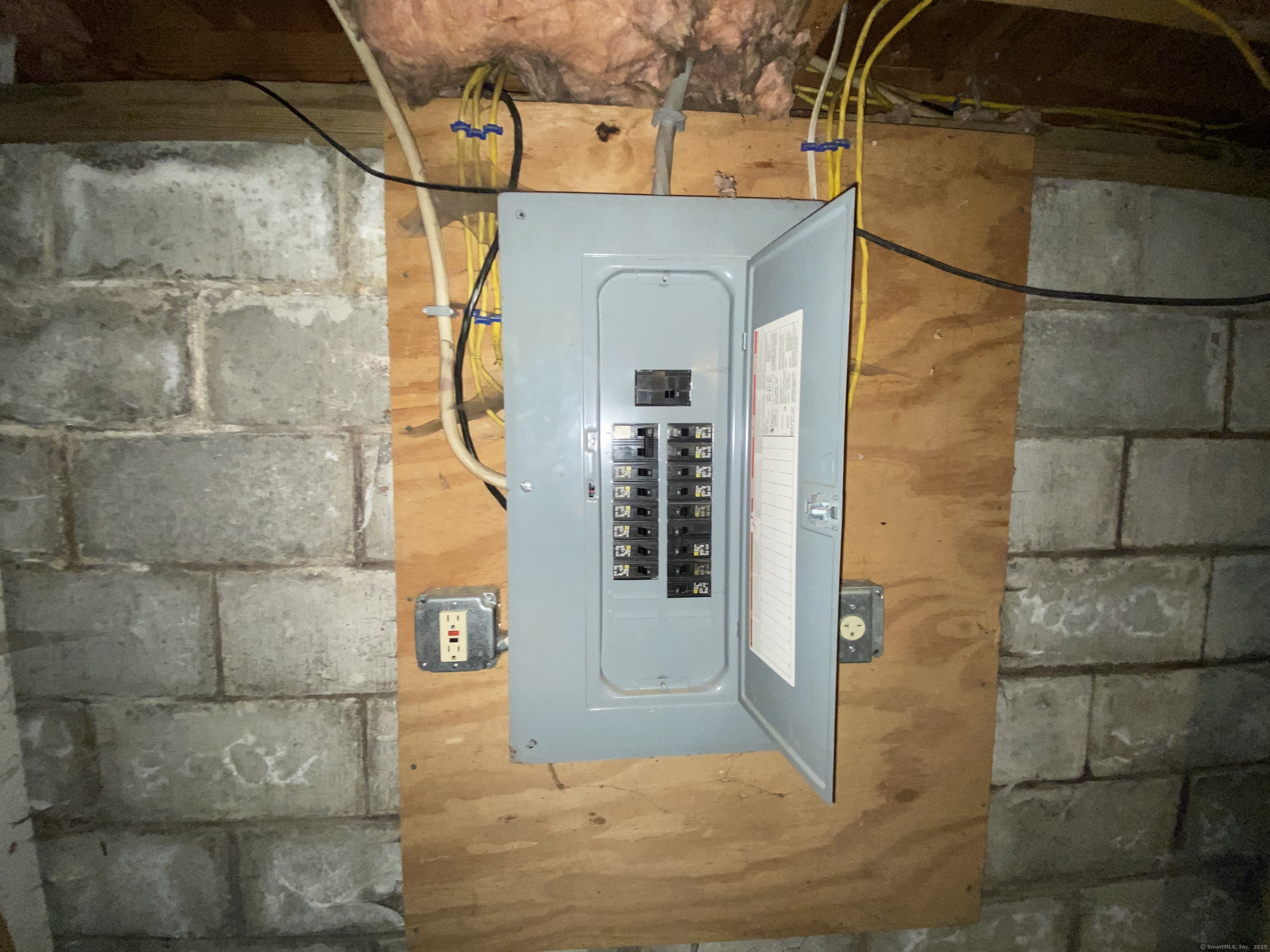 545 Burnsford Avenue, Bridgeport, Connecticut image 26