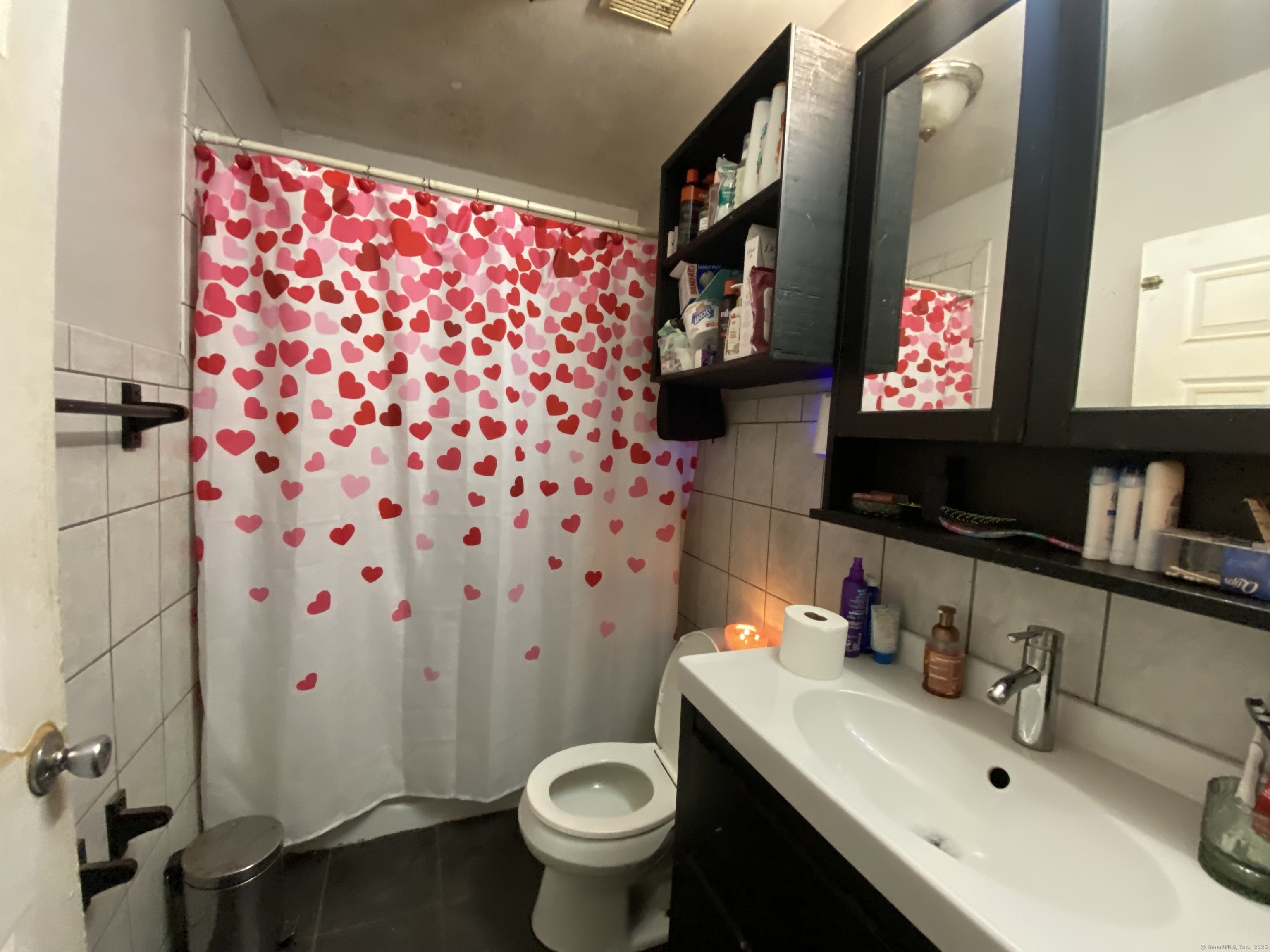 545 Burnsford Avenue, Bridgeport, Connecticut image 2
