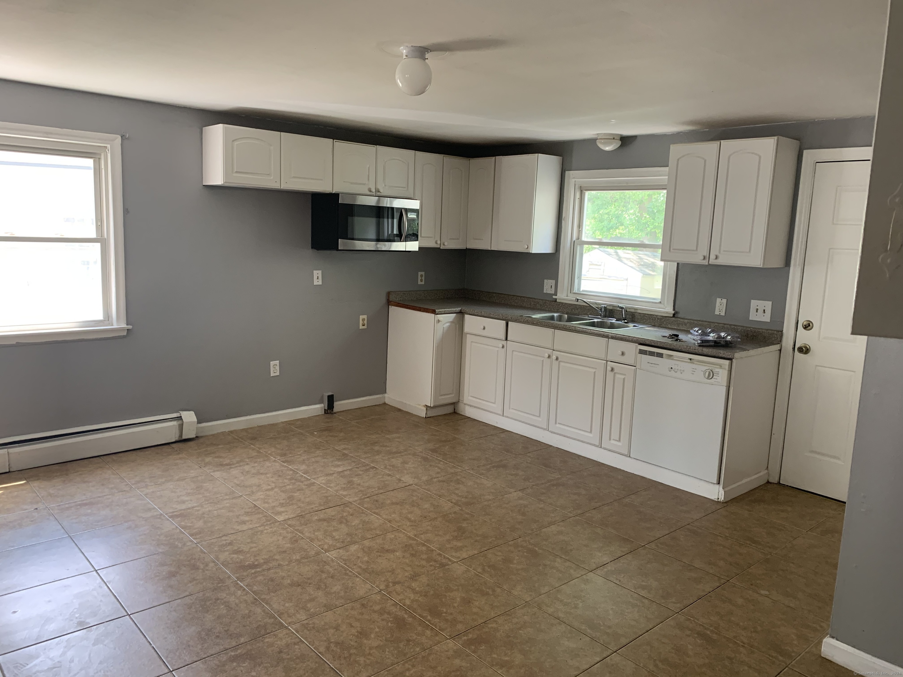 103 Hillcrest Avenue #103, West Hartford, Connecticut image 6