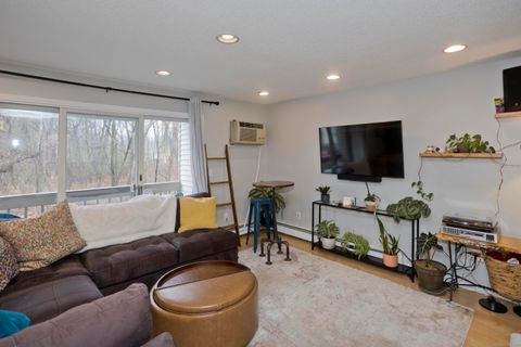 Tiny photo for 18 Cranberry Hollow #18, Enfield, CT 06082 (MLS # 24142112)