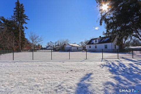 Tiny photo for 10 Hemingway Road, North Haven, CT 06473 (MLS # 24153795)