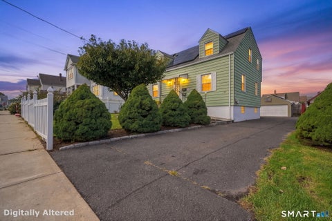 Photo of 29 Madison Place, Stamford, CT 06902 (MLS # 24214506)
