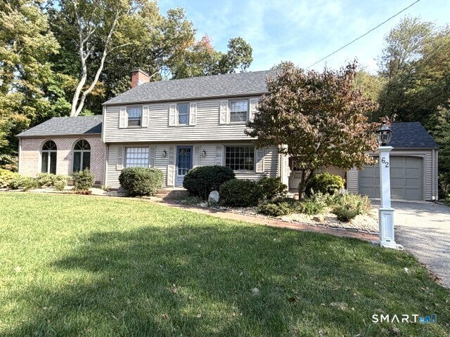 62 Buttonball Lane