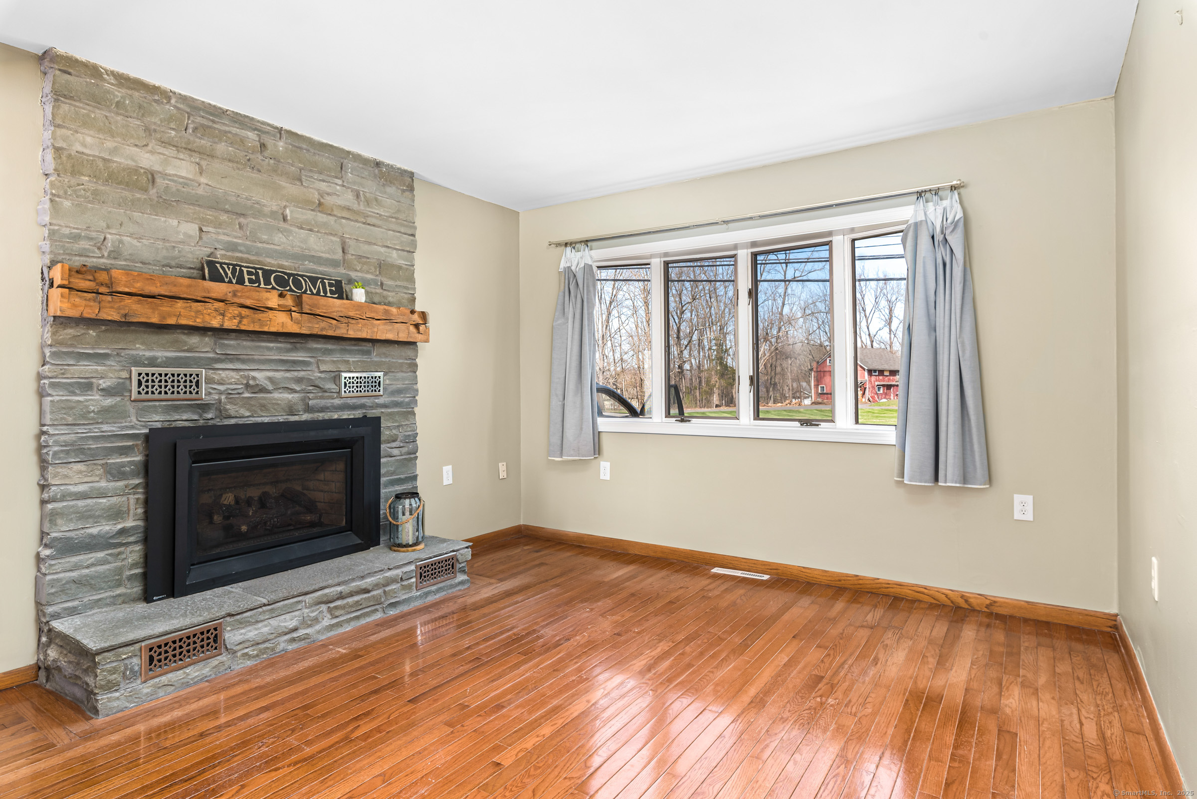 200 Battle Street, Somers, Connecticut image 15