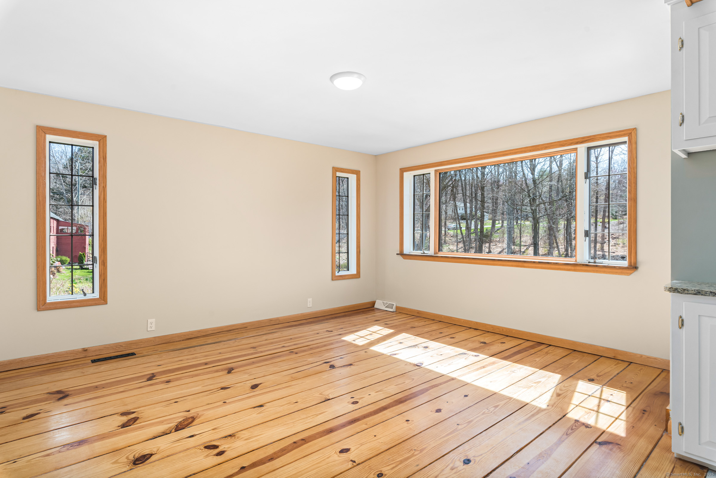 200 Battle Street, Somers, Connecticut image 7