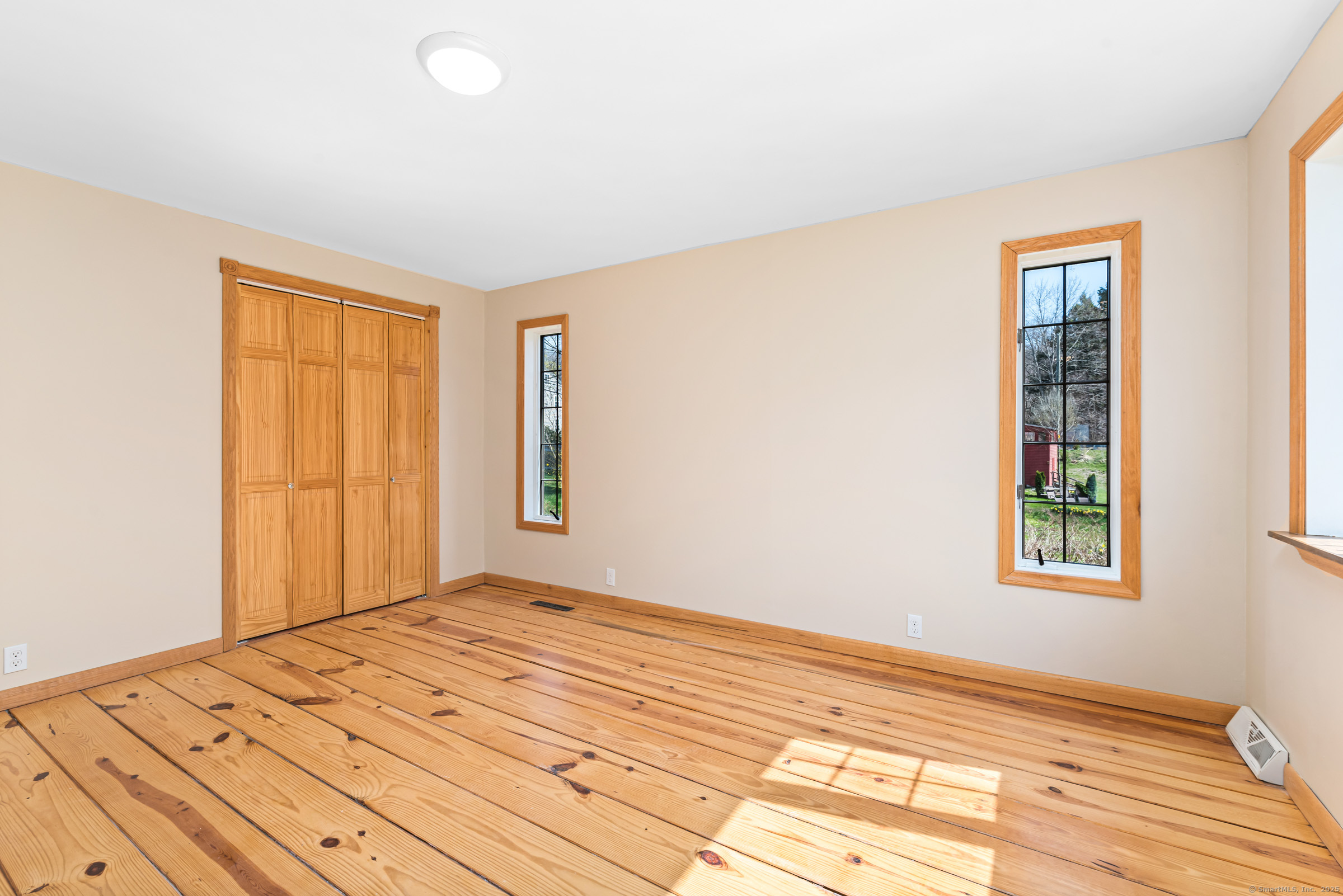 200 Battle Street, Somers, Connecticut image 8