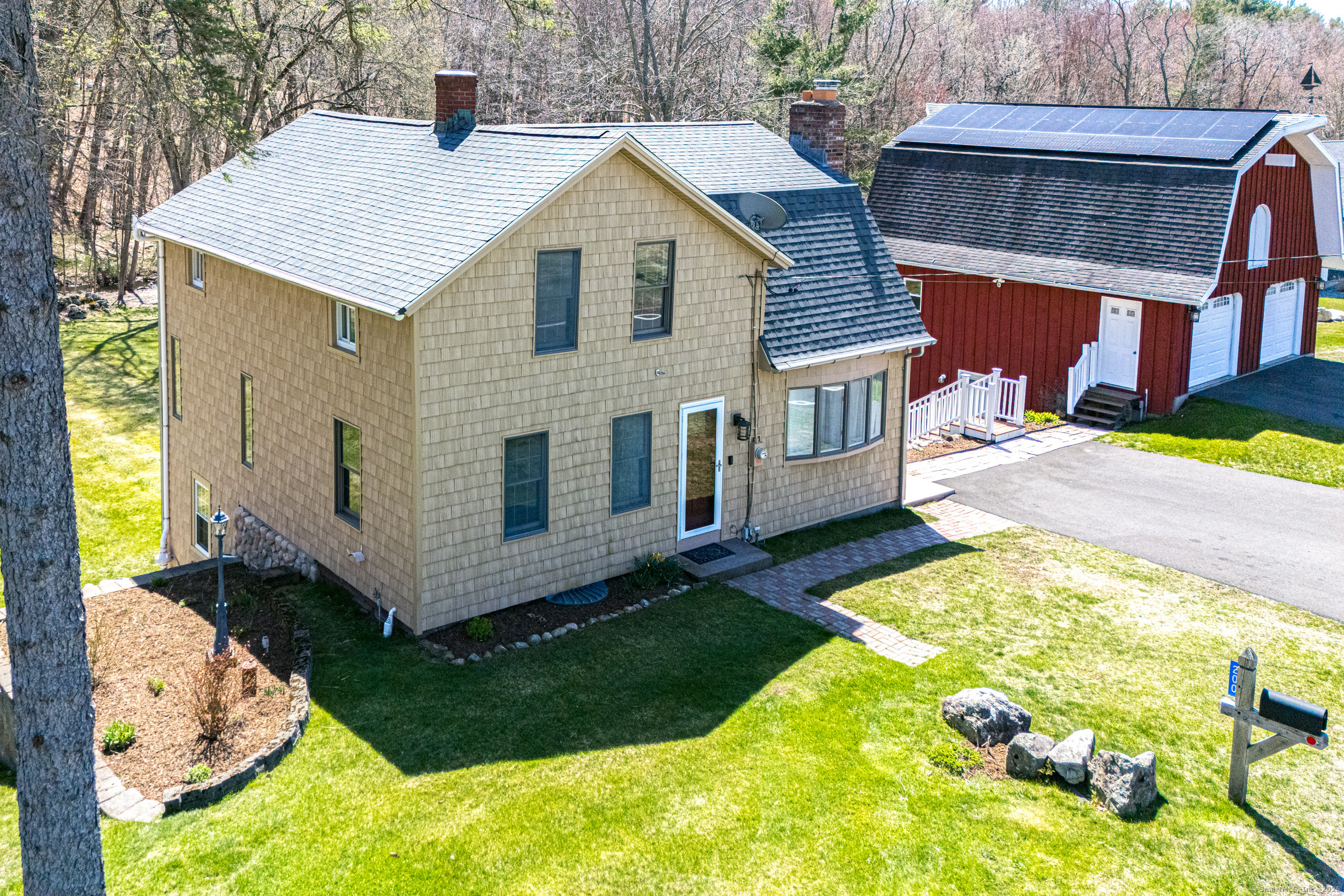 200 Battle Street, Somers, Connecticut image 1