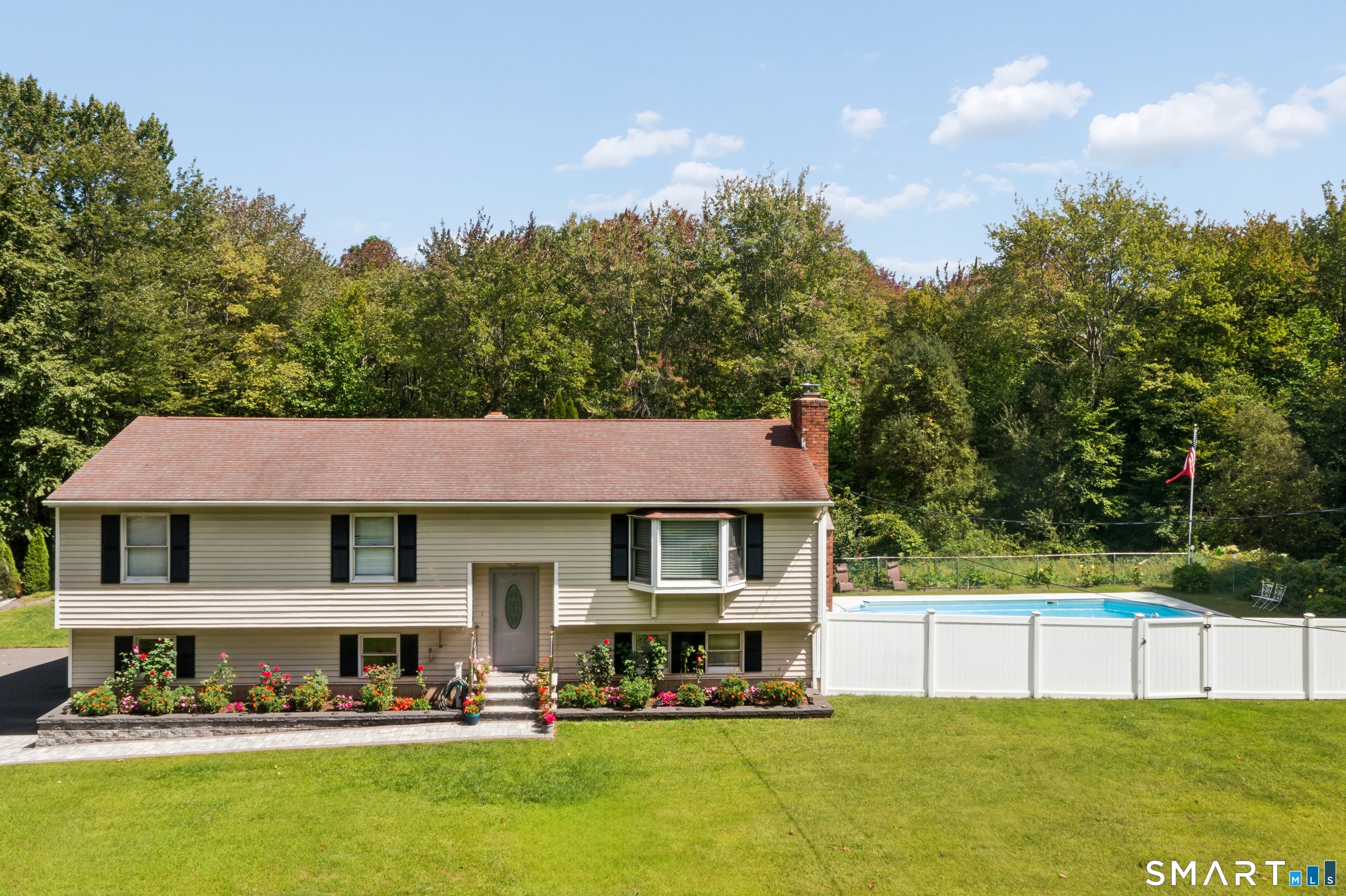 5 Sherwood Drive