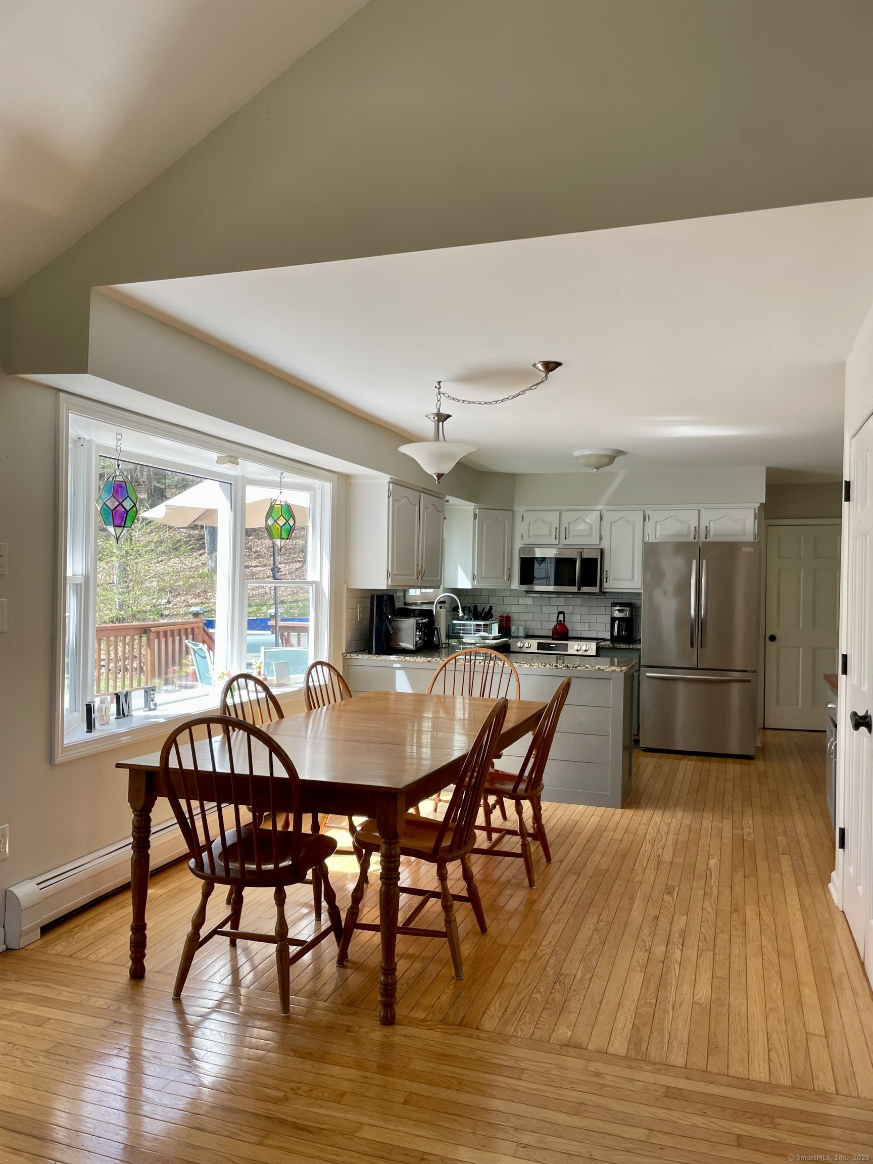 37 Colonial Ridge Drive, New Milford, Connecticut image 7