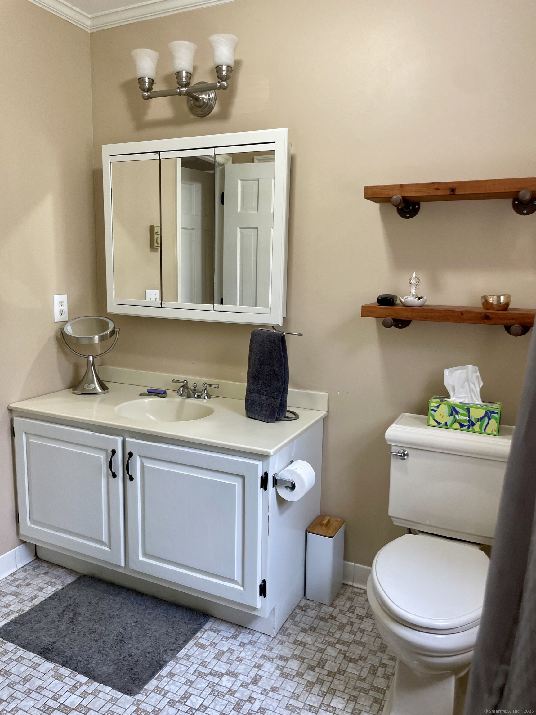 37 Colonial Ridge Drive, New Milford, Connecticut image 18